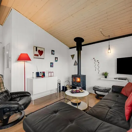 Sjarlotte - 400m To The Fjord By Interhome * Skjern